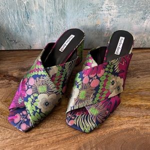 CHARLES DAVID Floral Open Heels